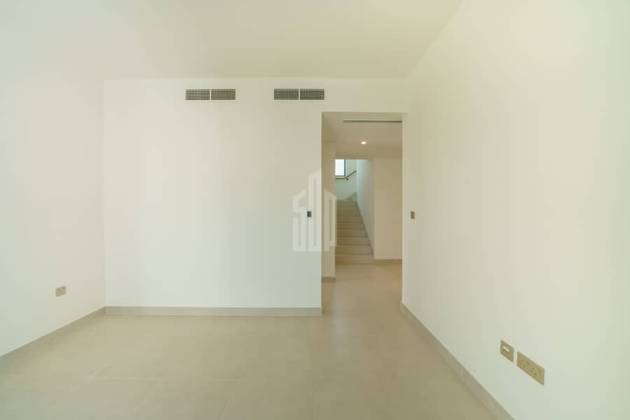 Brand New | Ready to Move-In | Stunning - Image 23