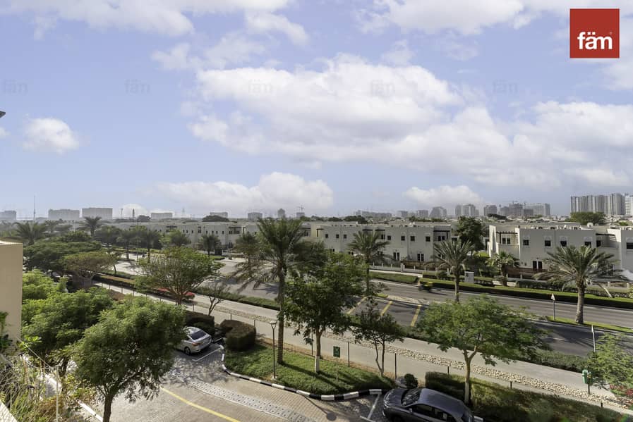 Well Priced | Ready To Move In | Call Now - Image 13