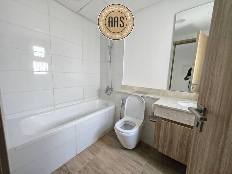 Hot Deal! 3BR + Maid Villa | Prime Area | AED 150k