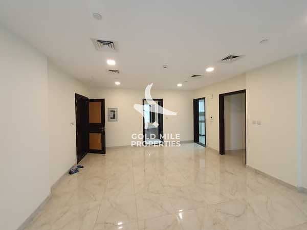 CHILLER FREE | MODERN 3 BHK + MAID | PERFECT FOR FAMILY