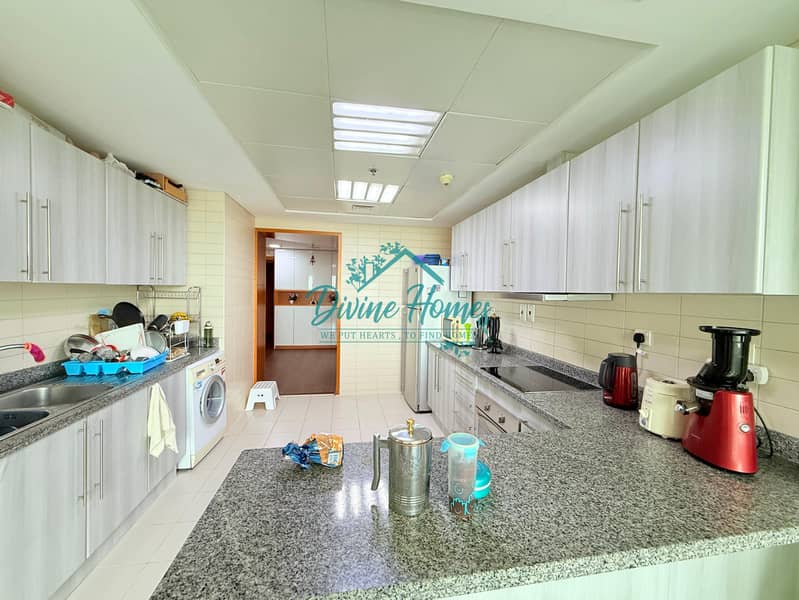 Upgraded Spacious 2 Bedrooms + Maids Room | Vacant - Image 15