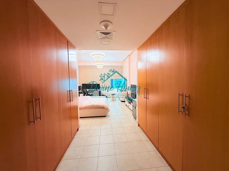 Upgraded Spacious 2 Bedrooms + Maids Room | Vacant - Image 21