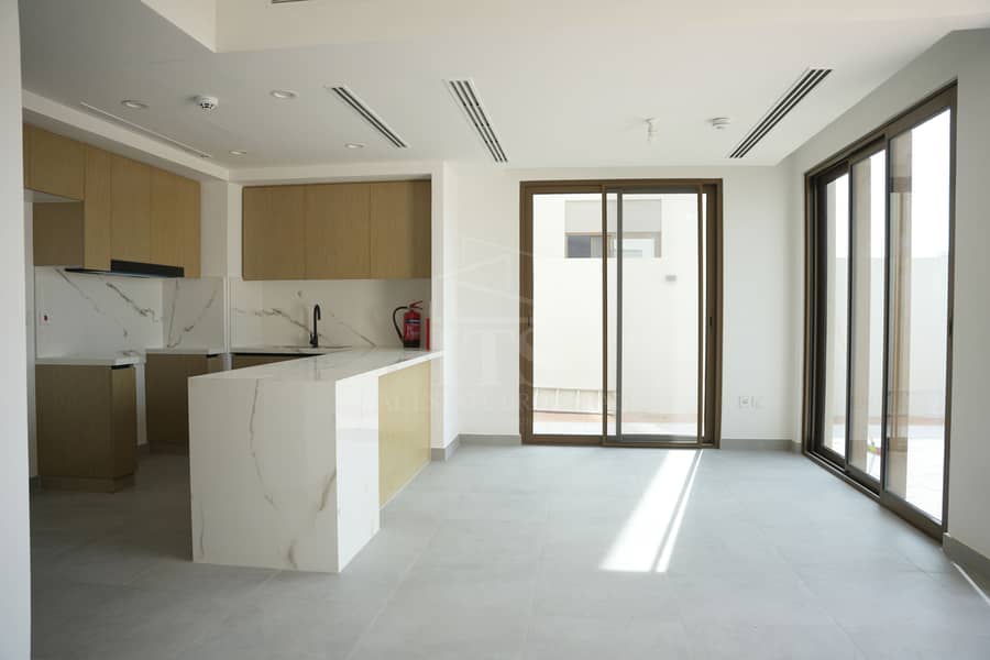 Investor deal | Cash Price | HIGH ROI | Prime Location - Image 17