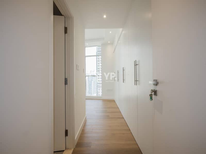 Multiple Cheques | Huge Balcony | Renovated | Fully-Upgraded - Image 6