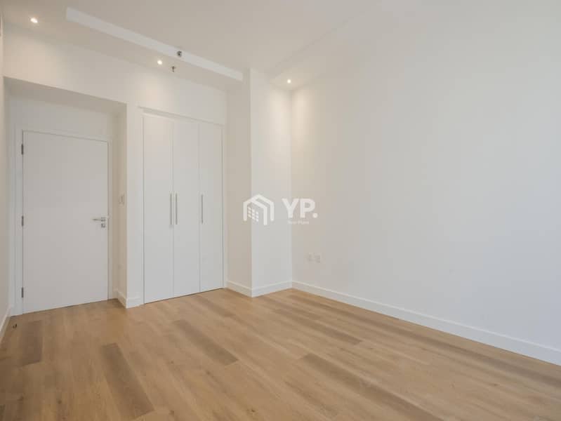 Multiple Cheques | Huge Balcony | Renovated | Fully-Upgraded - Image 8