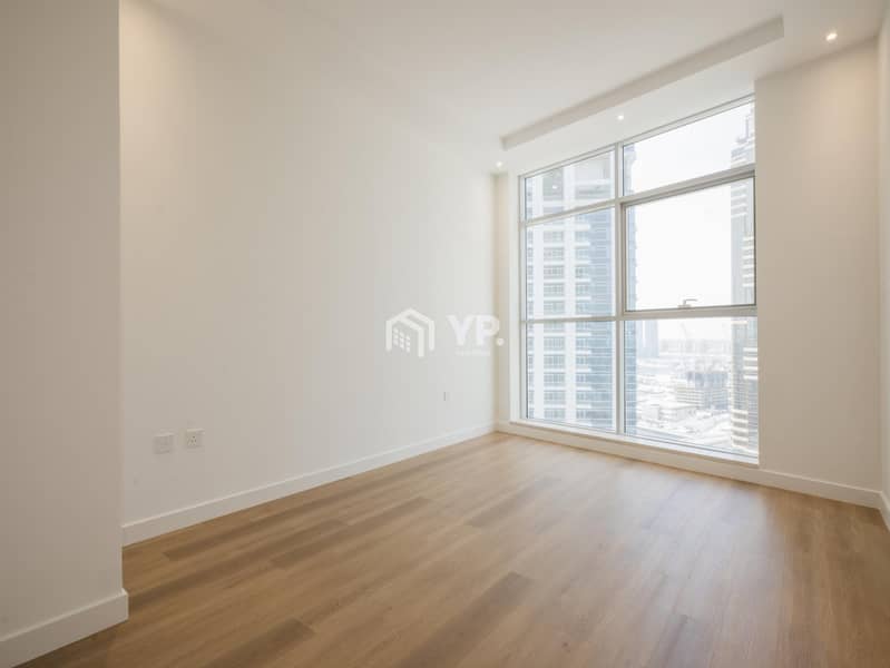 Multiple Cheques | Huge Balcony | Renovated | Fully-Upgraded - Image 10