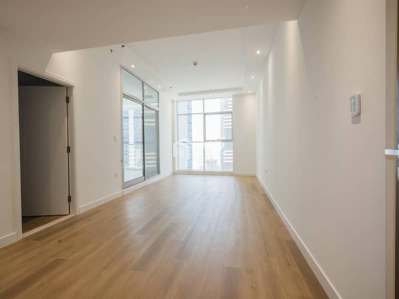 Multiple Cheques | Huge Balcony | Renovated | Fully-Upgraded - Image 13