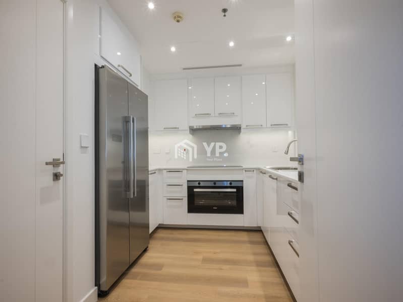 Multiple Cheques | Huge Balcony | Renovated | Fully-Upgraded - Image 18