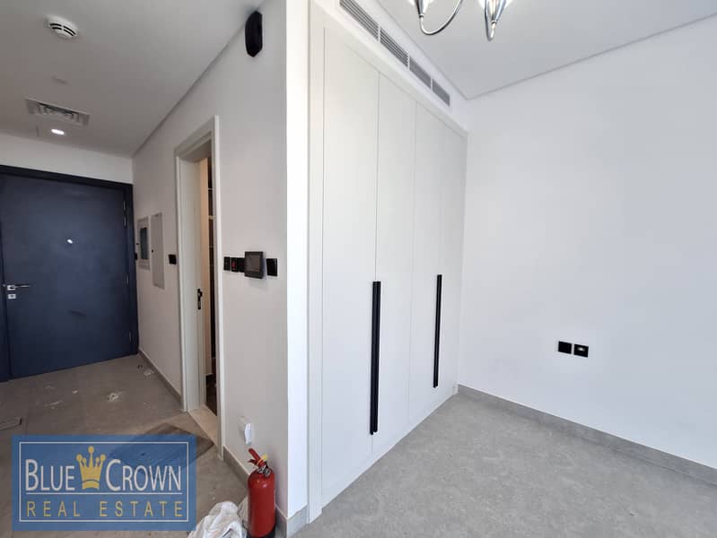 Europian, Doctor Choice! Studio + Study Room! Spacious Gym Pool and kids play Area