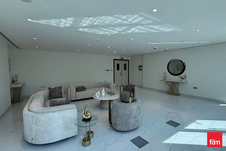 Prime Arjan Location with High ROI - Image 9