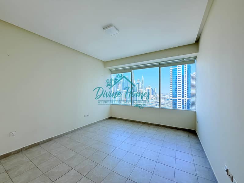Spacious 2 Bedrooms +Maids Room | Marina View