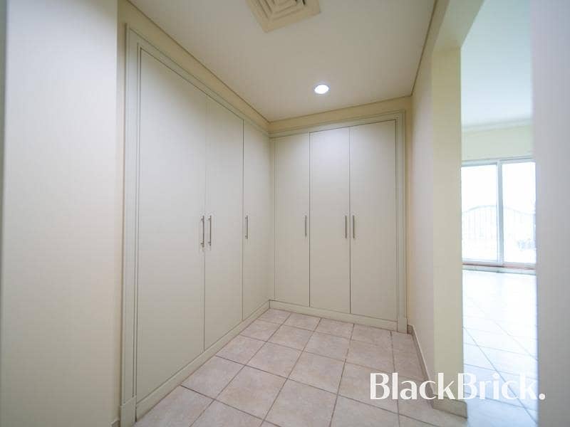 Superb Family Villa |Private Pool |Available Now - Image 9