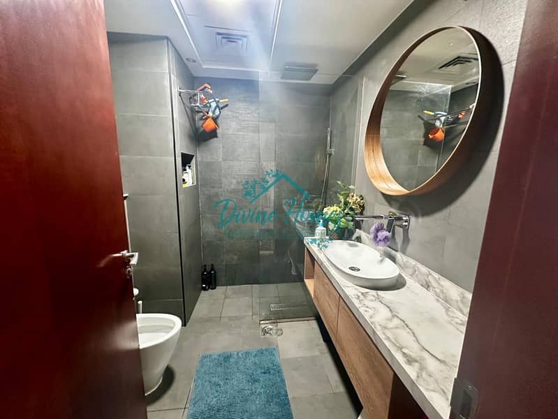 Fully Furnished | Upgraded | Low Floor | Simplex - Image 17