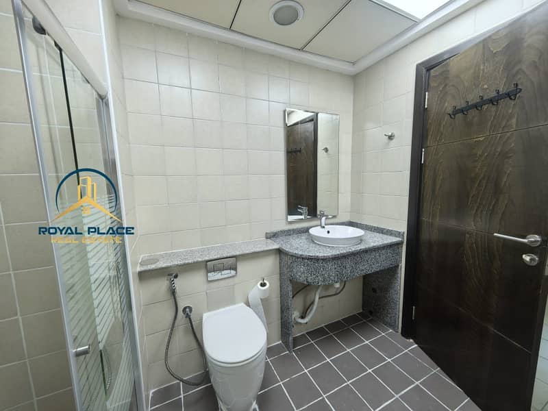 Skyline Views | Furnished | High-Rise Living - Image 21