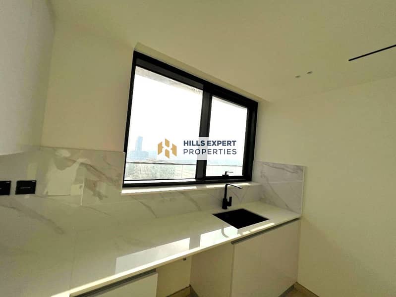 Ready-to-Move-In | 1 BR Unfurnished | Big Layout