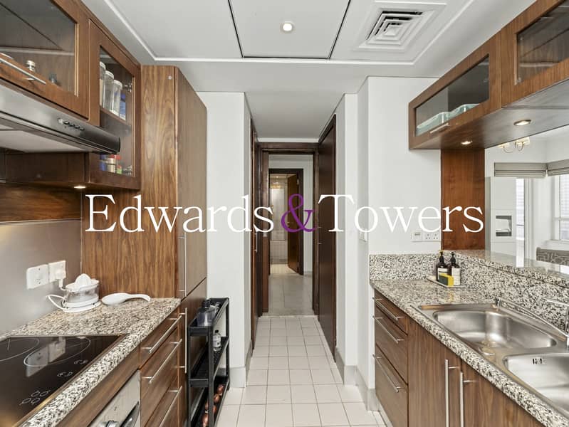 Fully Furnished | Marina view | Available End Dec. - Image 8