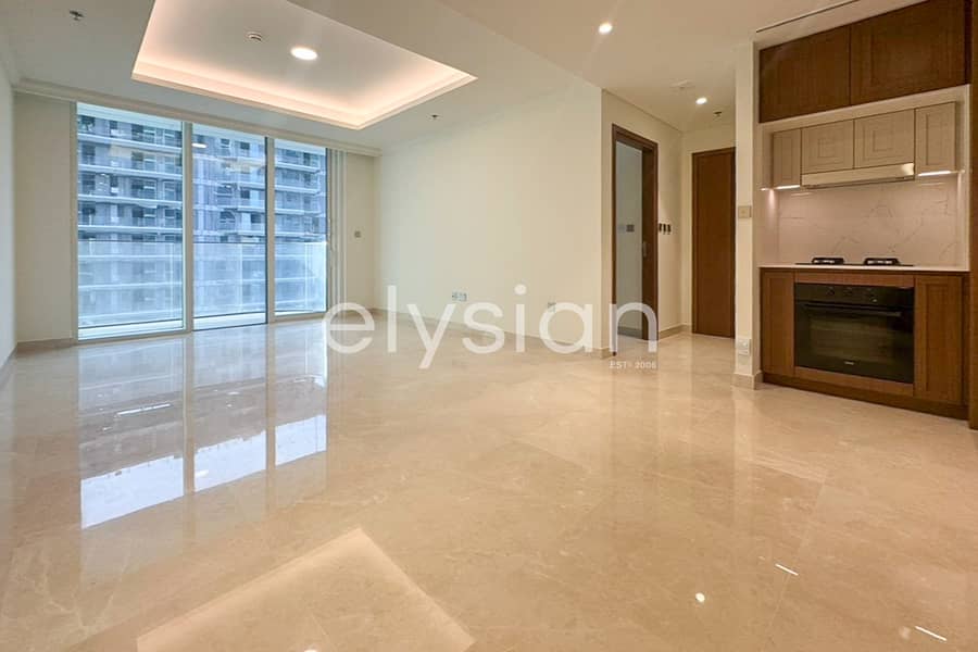 Vacant | High Floor | Beach Access Residence