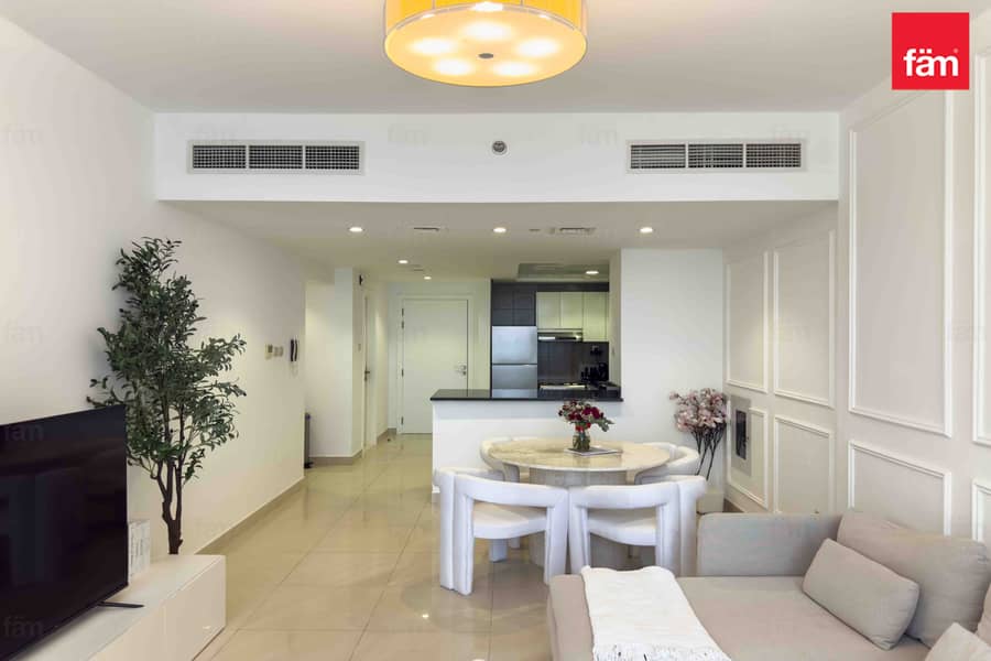 Spacious 1br | Upgraded | Well Priced | Vot