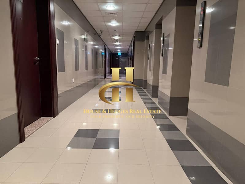 Fully Furnished | High Floor | Vacant - Image 21