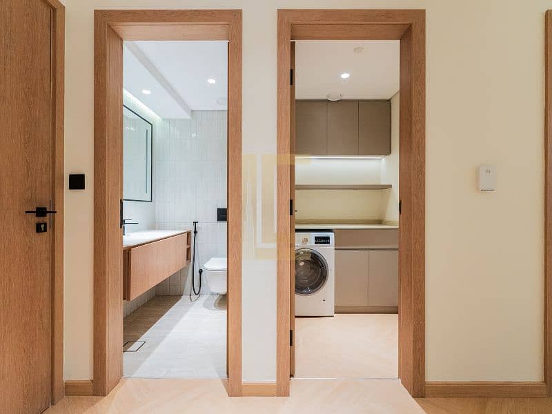 FULLY UPGRADED | PRIME LOCATION | BURJ KHALIFA VIEW - Image 7