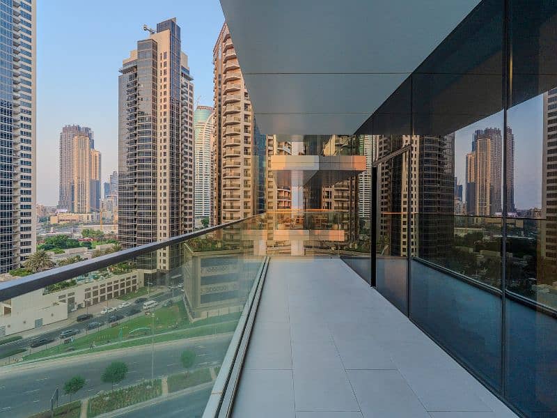 FULLY UPGRADED | PRIME LOCATION | BURJ KHALIFA VIEW - Image 10