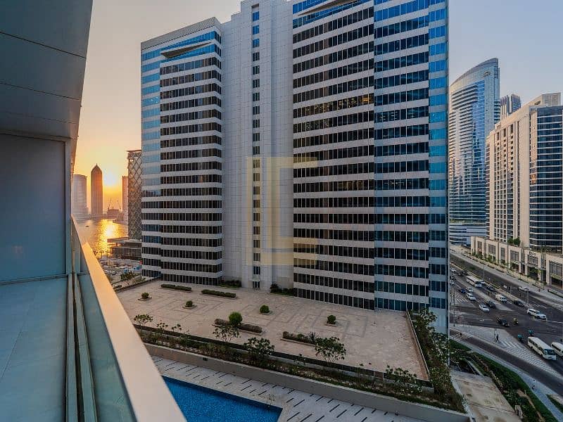 FULLY UPGRADED | PRIME LOCATION | BURJ KHALIFA VIEW - Image 11