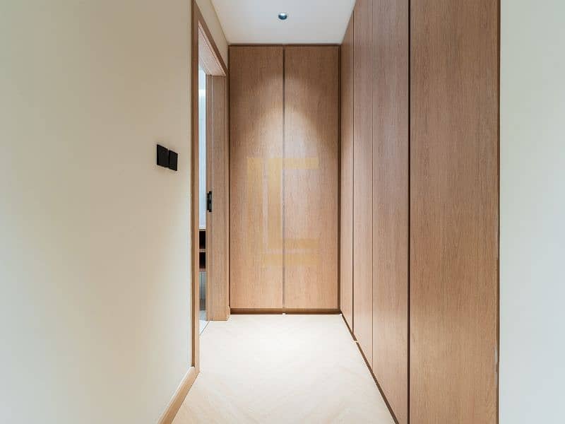 FULLY UPGRADED | PRIME LOCATION | BURJ KHALIFA VIEW - Image 28