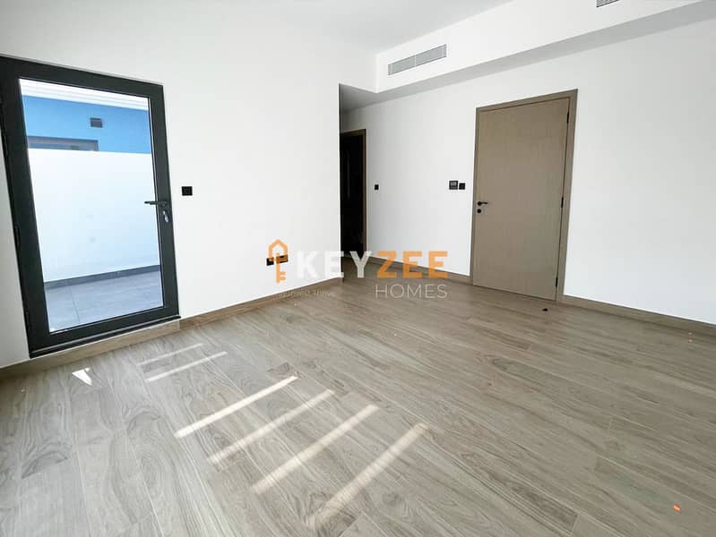 Single Row 4BR Townhouse | Brand New | Santorini Lagoons - Image 6