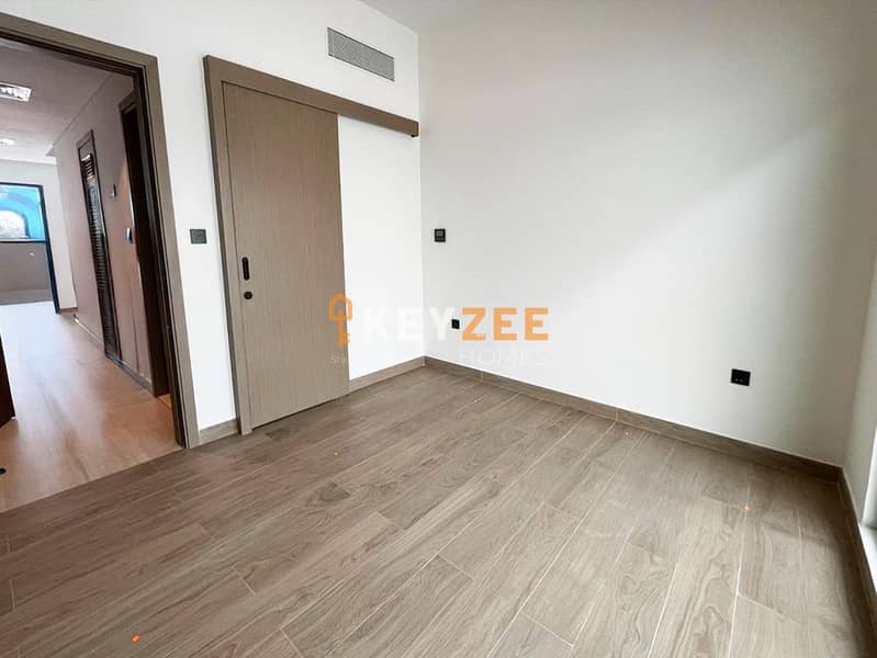 Single Row 4BR Townhouse | Brand New | Santorini Lagoons - Image 18