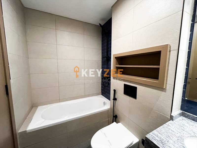 Single Row 4BR Townhouse | Brand New | Santorini Lagoons - Image 20