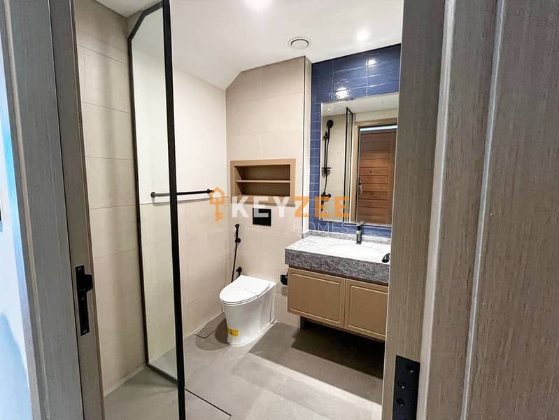 Single Row 4BR Townhouse | Brand New | Santorini Lagoons - Image 21