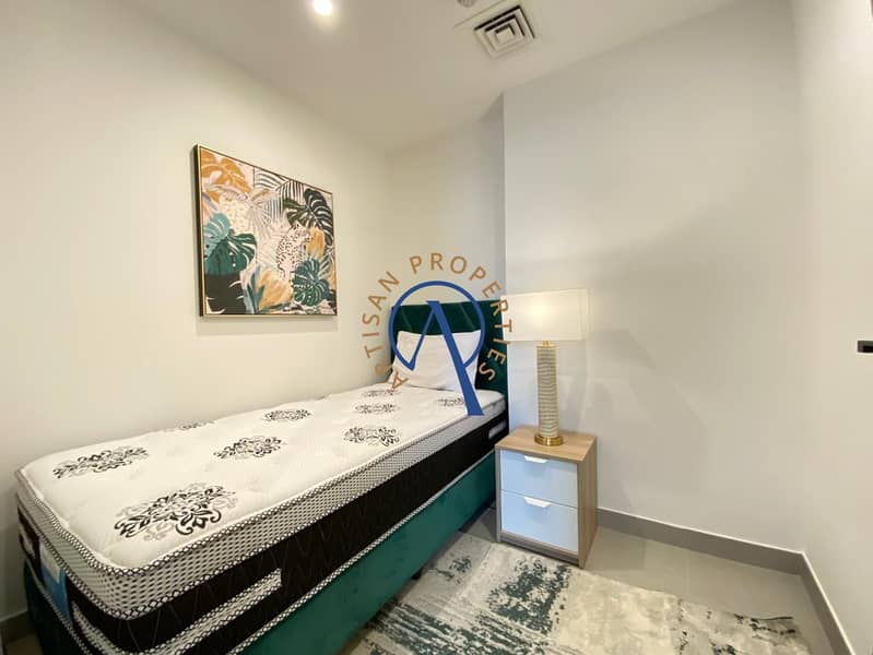 SPACIOUS 2BHK |ELEGANT TOUCHES | PRIME LOCATION - Image 11