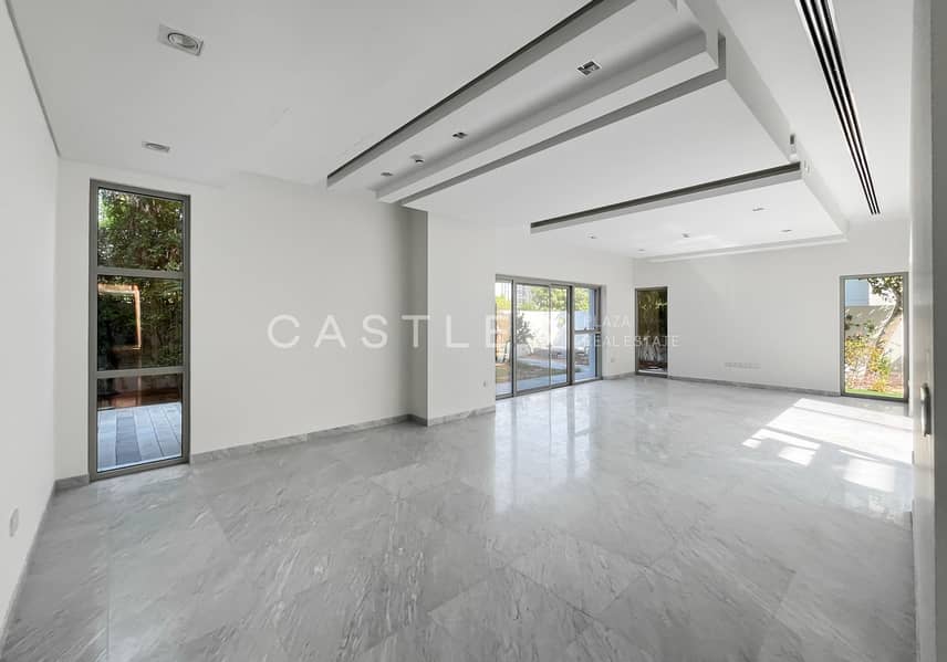 Contemporary Style | Ready To Move In | Villa For Rent