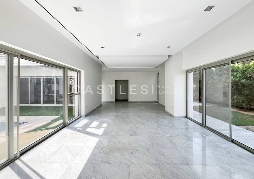 Contemporary Style | Ready To Move In | Villa For Rent