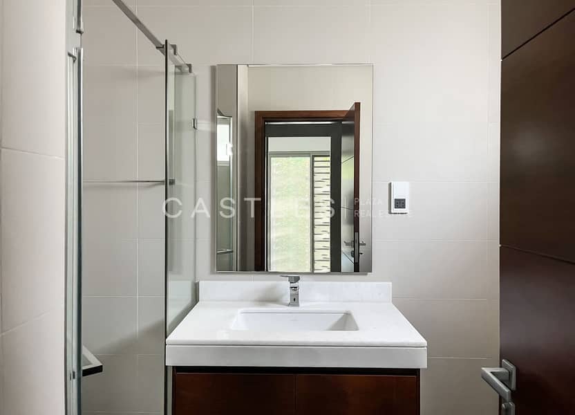 Contemporary Style | Ready To Move In | Villa For Rent - Image 21