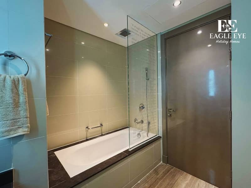 1BR | Accommodates 4 | Fully Furnished | Family Friendly | Luxury Apartment | Paramount Towers | Eagle Eye Holiday Homes - Image 10