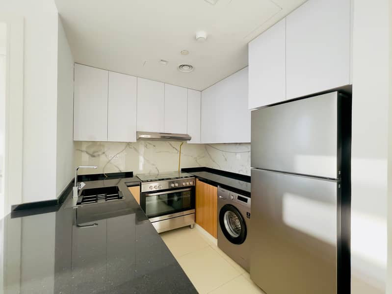 *"Luxury Living in Lancaster Liwan, Dubai | 1M AED | 824 sqft | Infinity Pool & cinema hall* - Image 7