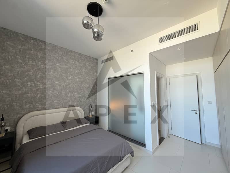 Fully Furnished With Downtown Views | up to 12 Cheques! - Image 21