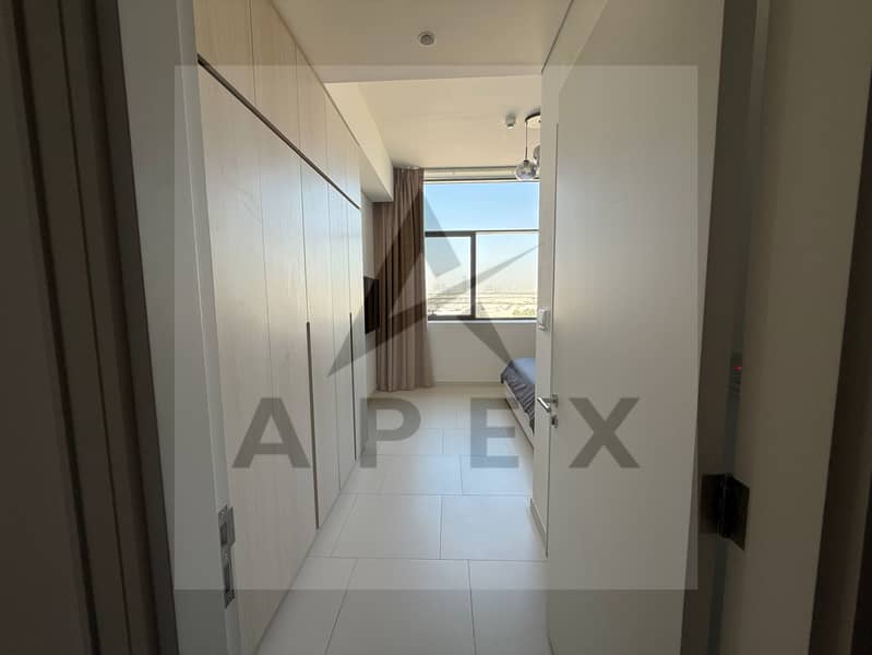 Fully Furnished With Downtown Views | up to 12 Cheques! - Image 26