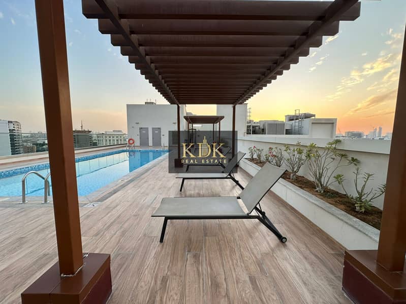 Community View | Prime Location | Spacious Unit - Image 13