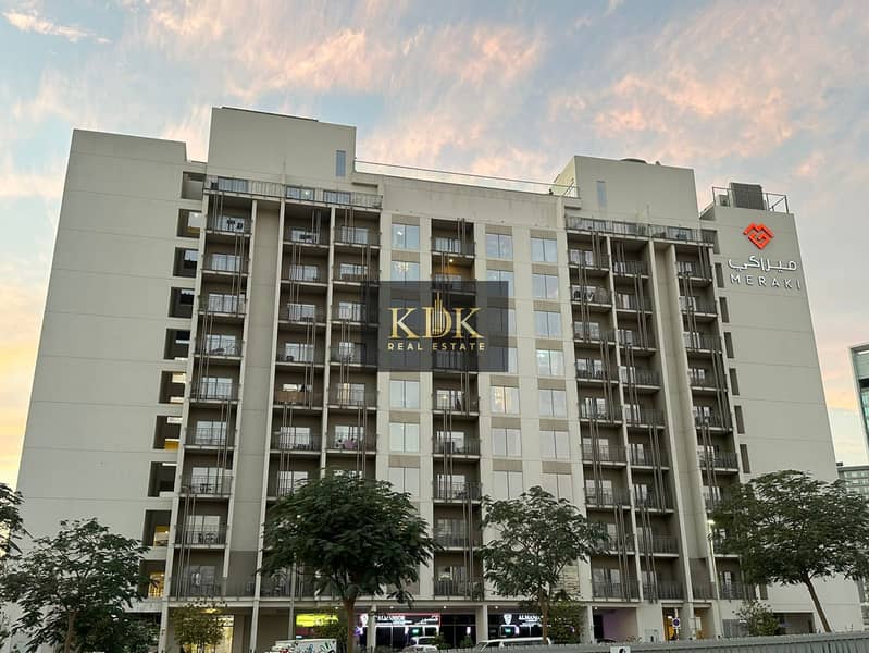 Community View | Prime Location | Spacious Unit - Image 17