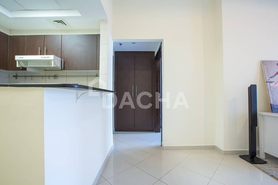 Lake View | Low Floor | Rented - Image 9