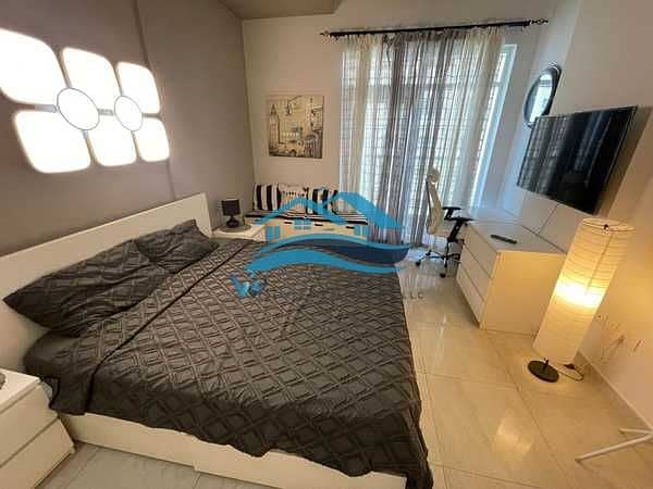 LUXURIOUS FULLY FURNISHED WITHOUT BILLS | PRIME LOCATION