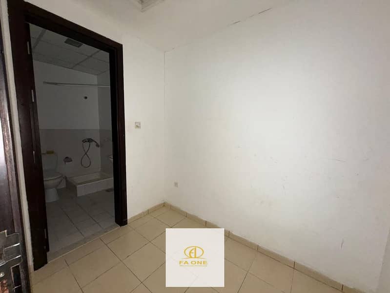 Spacious 2 Bedroom + Maid Apartment for Rent | Autumn 1, Seasons Community - Image 9