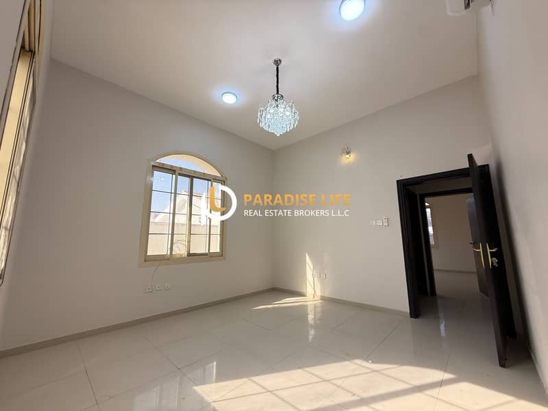 SINGLE STORY-4 BEDROOM PLUS MAIDS -CORNER VILLA AVAILABLE FOR RENT - Image 10