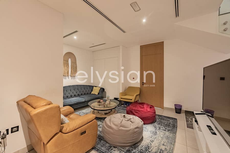 Golf Course View | Extended Living Area - Image 8