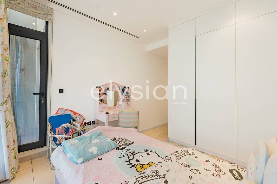 Golf Course View | Extended Living Area - Image 16