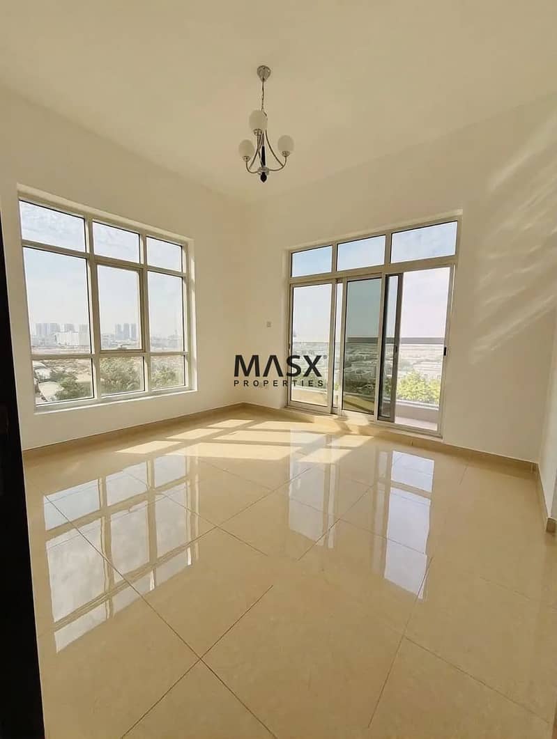 Ready to Move | Unfurnished | Prime Location - Image 10