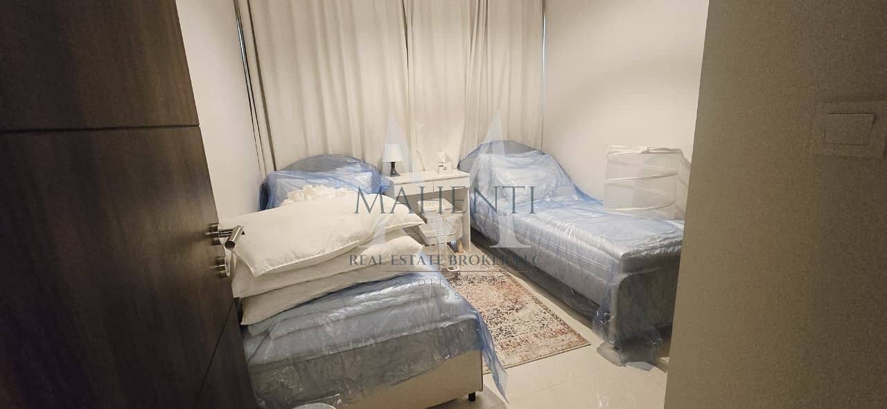 PEACEFULL | LUXURIOUS | SPACIOUS | PARKING | READY TO MOVE