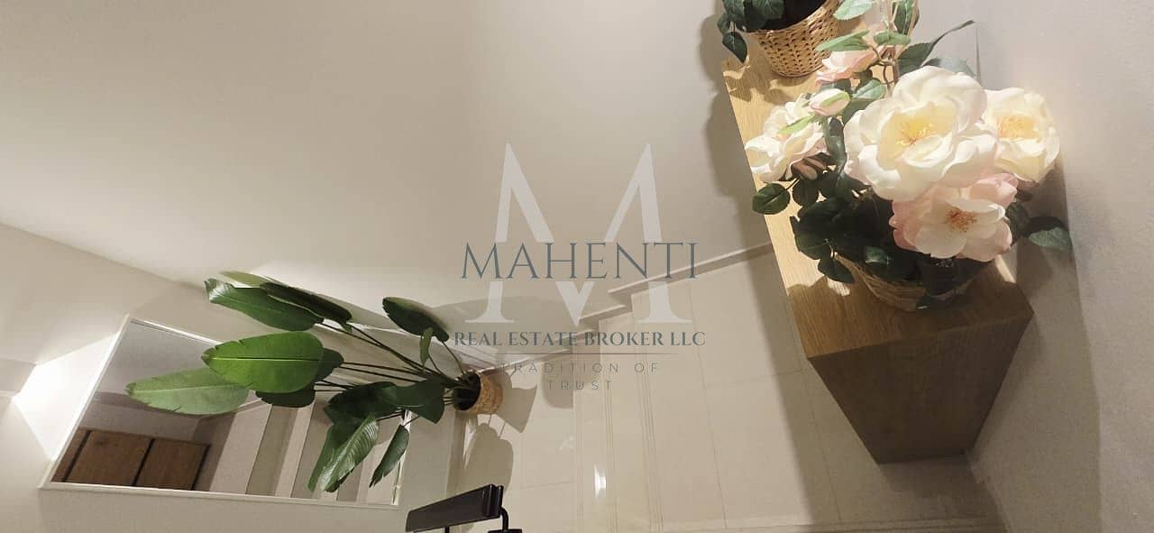 PEACEFULL | LUXURIOUS | SPACIOUS | PARKING | READY TO MOVE - Image 9